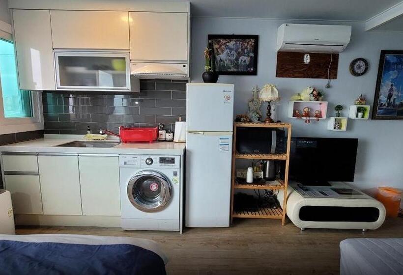 ホテル Sometimes Jeju