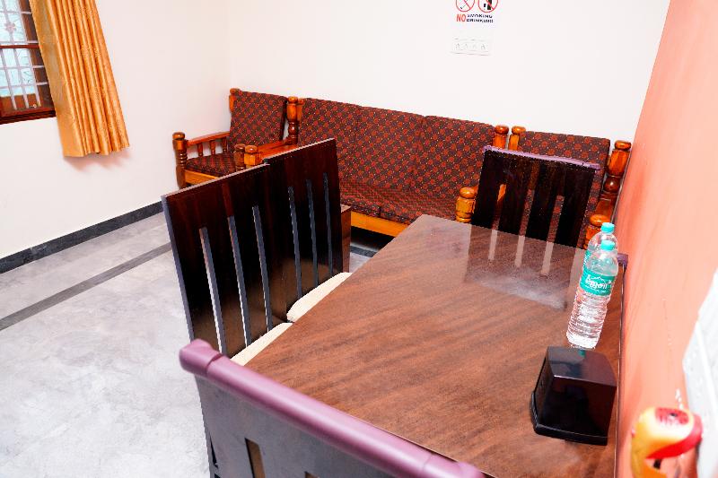 酒店 Sri Sakthi Residence