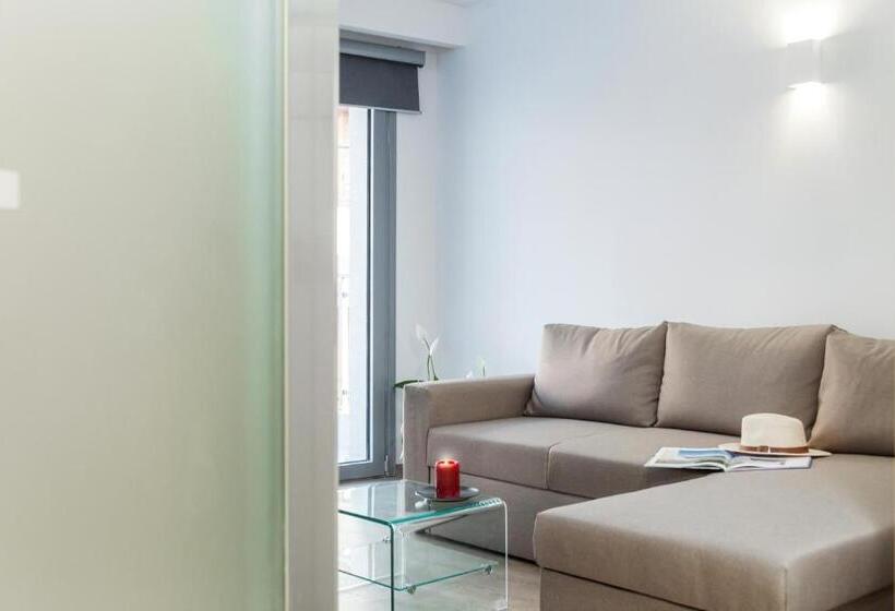 בית מלון כפרי Summer Inn