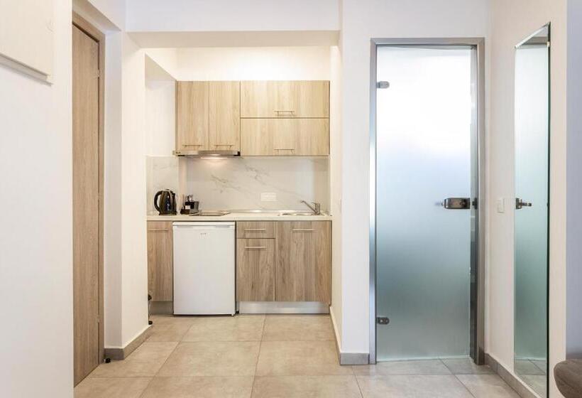 בית מלון כפרי Summer Inn