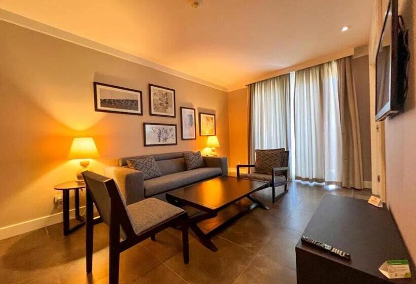 فندق Sundance Suites