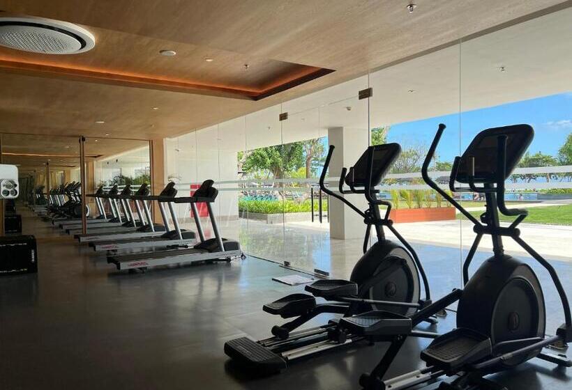 호텔 The Meru Sanur