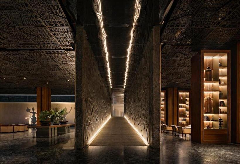 호텔 The Meru Sanur