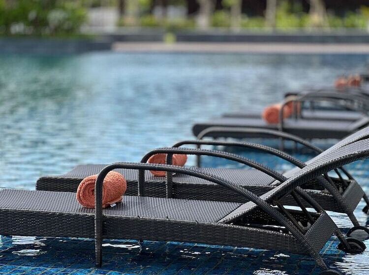 호텔 The Meru Sanur