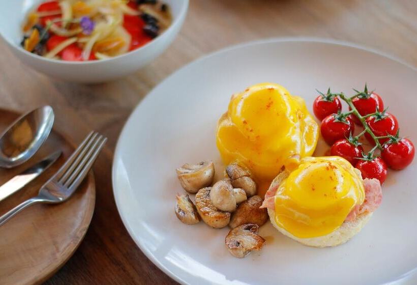 בית מלון כפרי The Retreat At Kharista By Ekosistem