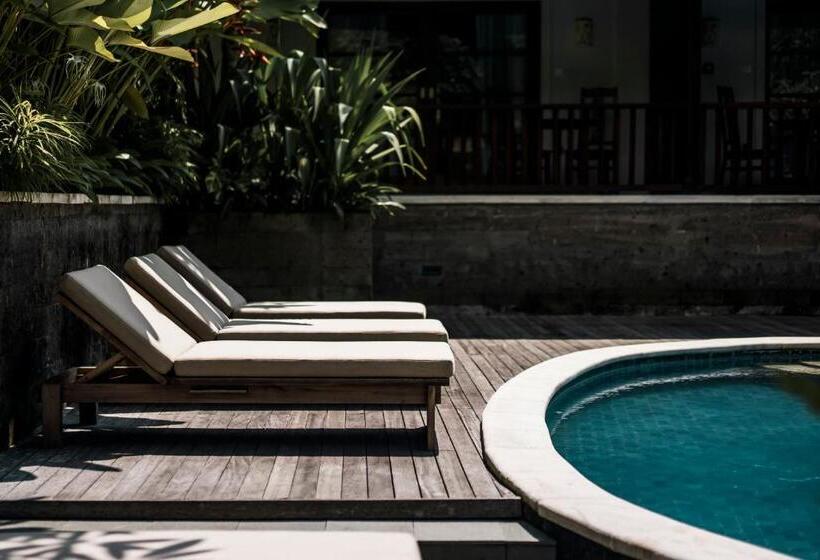 בית מלון כפרי The Retreat At Kharista By Ekosistem