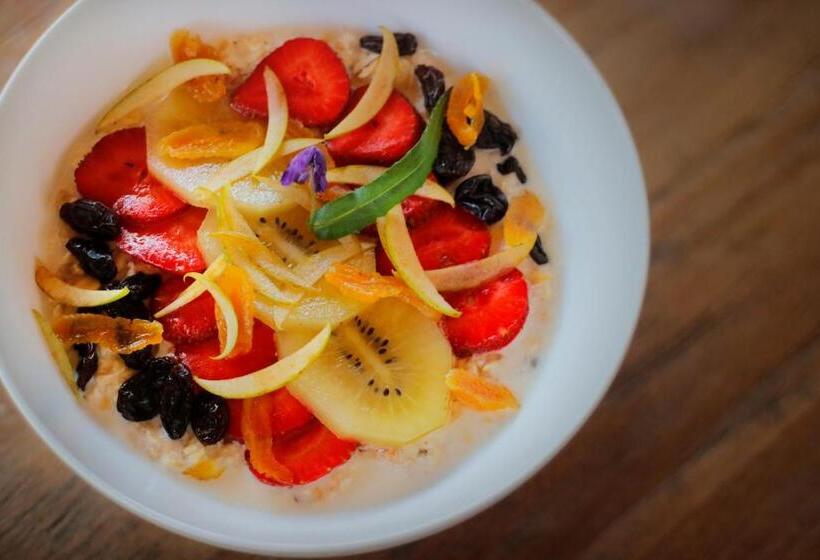 בית מלון כפרי The Retreat At Kharista By Ekosistem