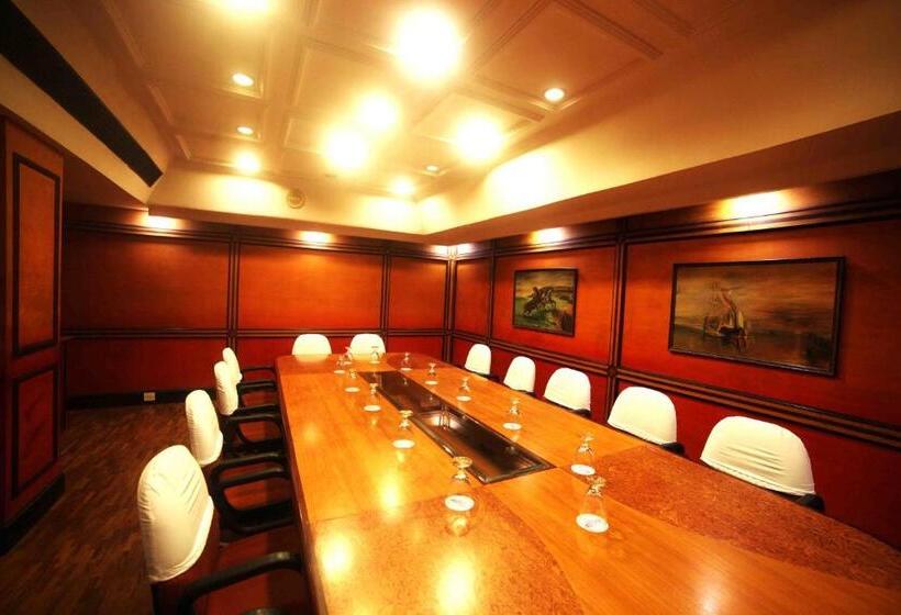 فندق The Surya, Cochin