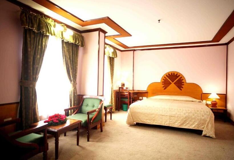 فندق The Surya, Cochin