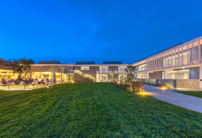 בית מלון כפרי Tui Blue Lagoon Palace