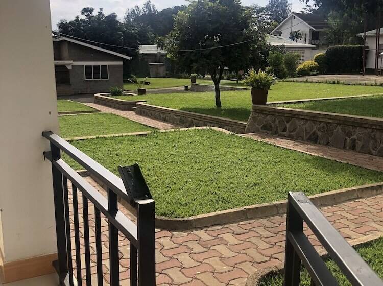 Отель Tumaini Homestay