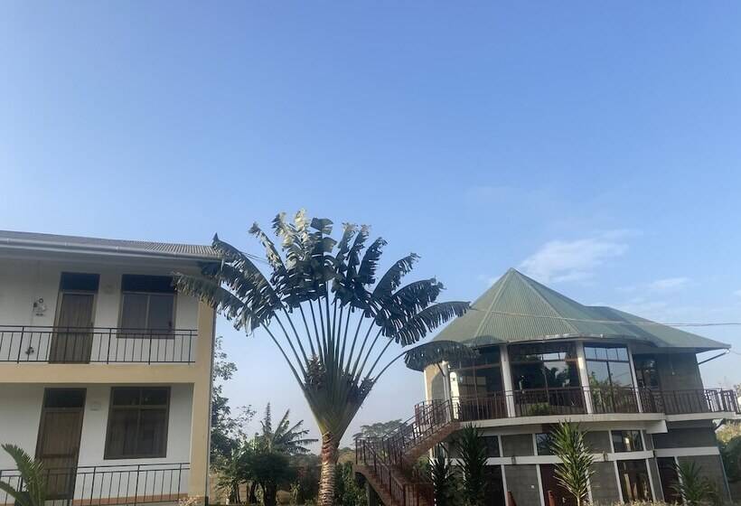 Отель Tumaini Homestay