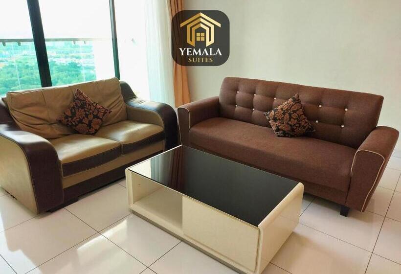 בית מלון כפרי Yemala Suites At Skyloft   Johor