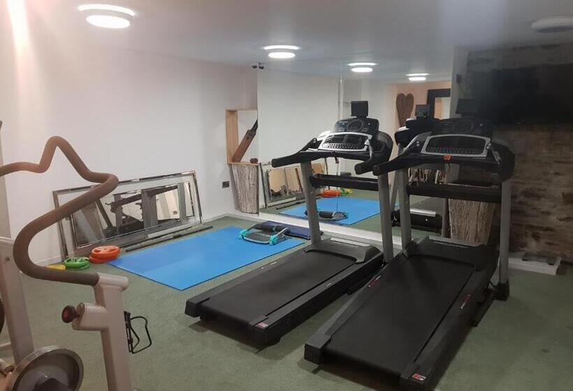 No 47 Marine Terrace