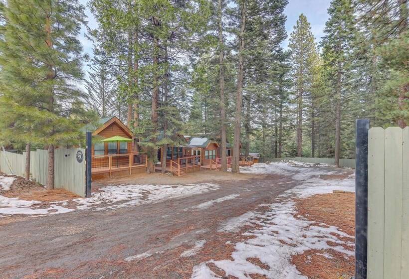 Peaceful Lake Almanor Cabin: Fish, Hunt + Hike!