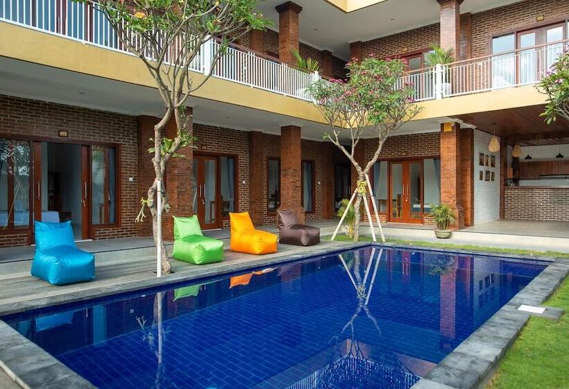 Пансион Frangipani House & Spa By Ecommerceloka