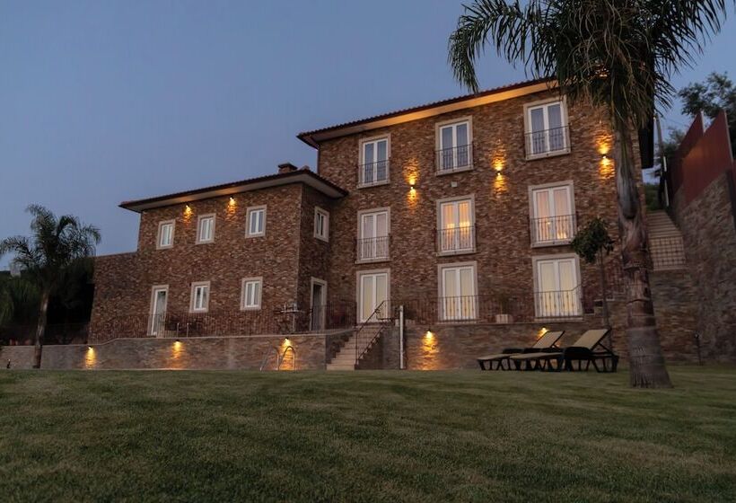 פנסיון Golden Mirror