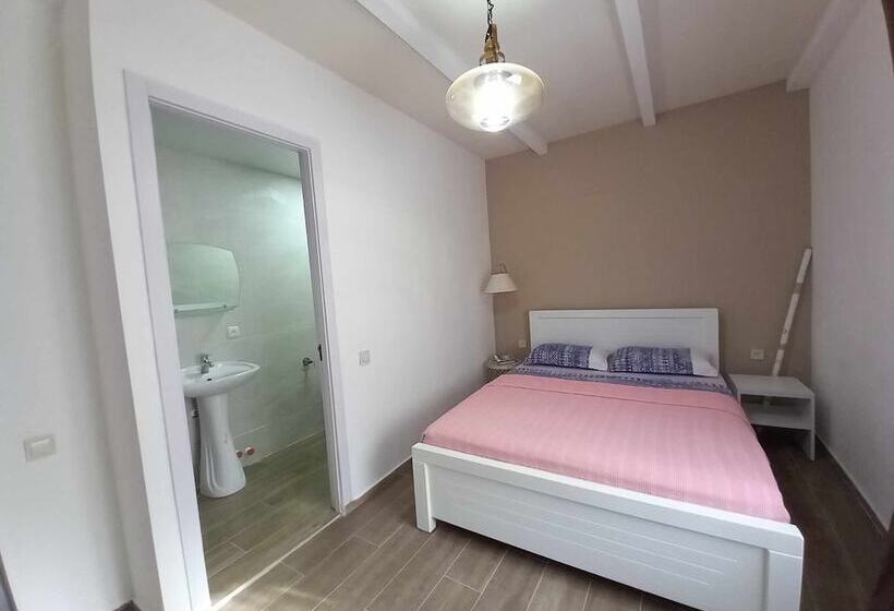 پانسیون Home Of Gnomes