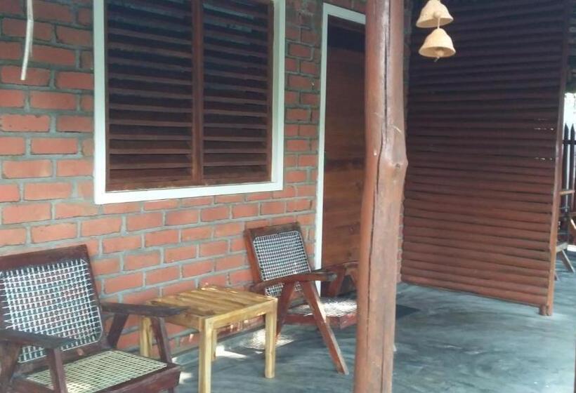 펜션 Inn On The Bay