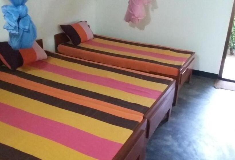 펜션 Inn On The Bay