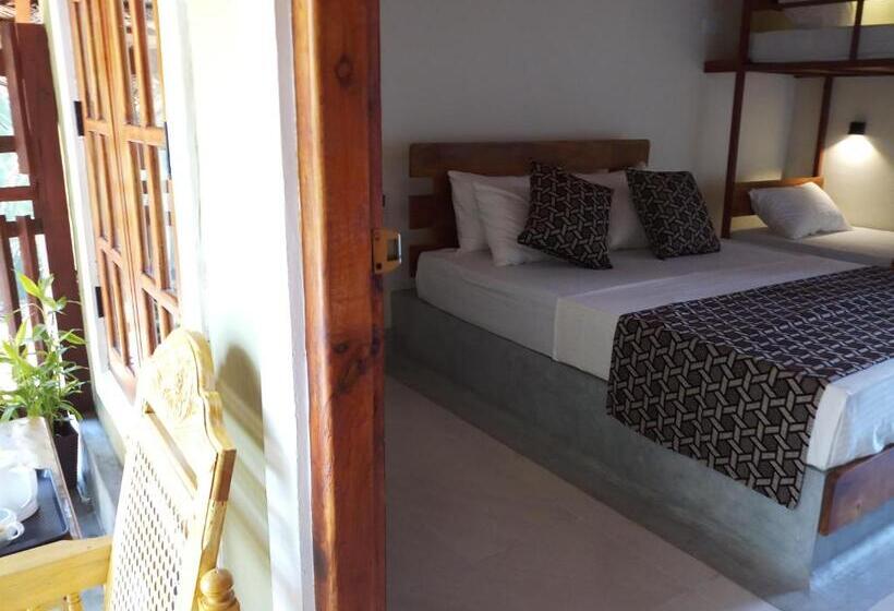 펜션 Inn On The Bay