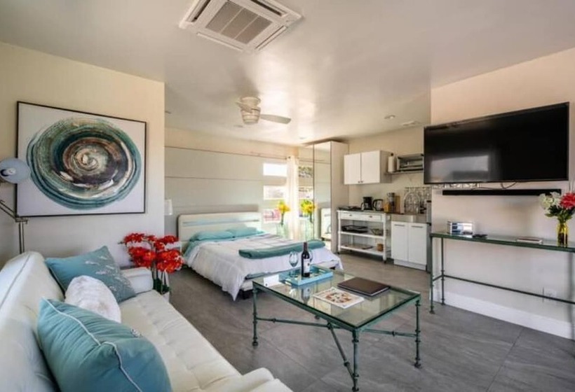 פנסיון Magic Villas