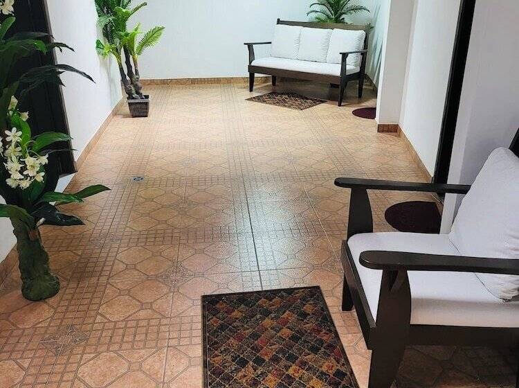 펜션 Residencial Lassonde Guest House