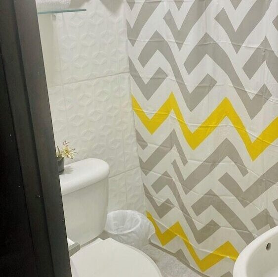 펜션 Residencial Lassonde Guest House