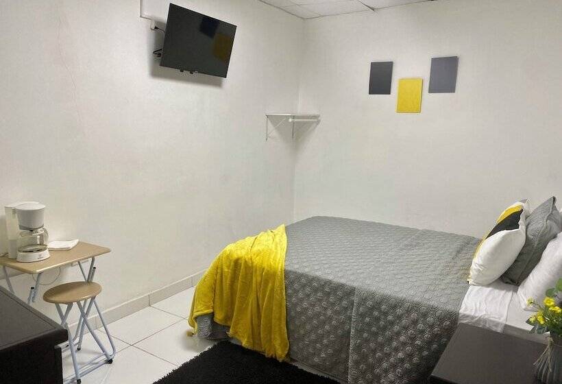 펜션 Residencial Lassonde Guest House