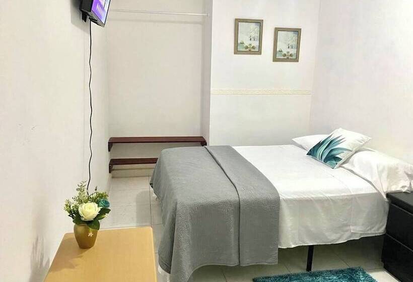 펜션 Residencial Lassonde Guest House