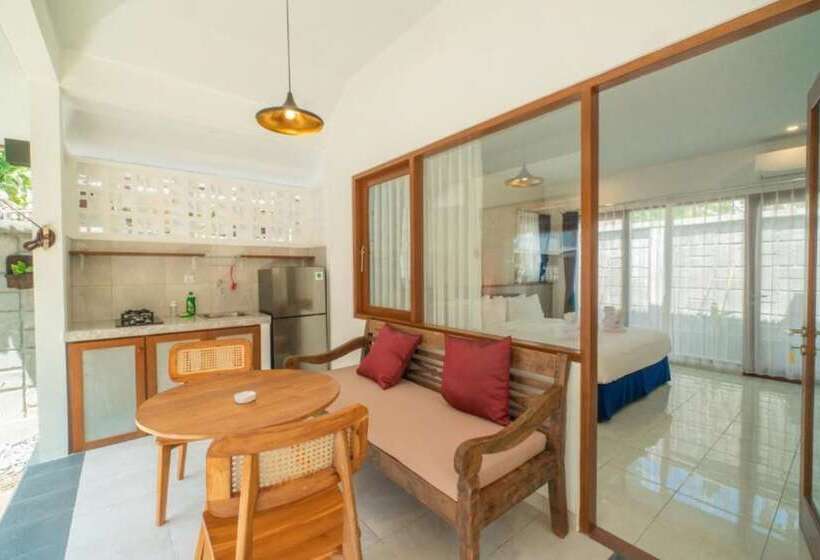 بنسيون Rumah Taman Kutuh