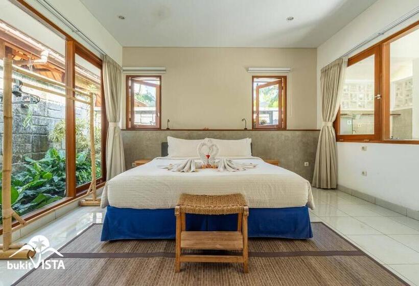 بنسيون Rumah Taman Kutuh