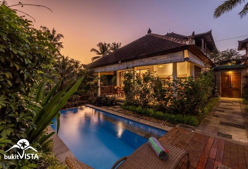 بنسيون Rumah Taman Kutuh