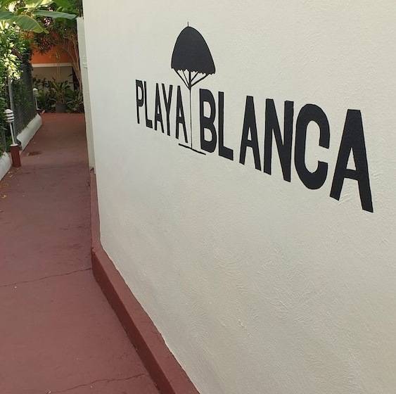 Playa Blanca Bed & Breakfast