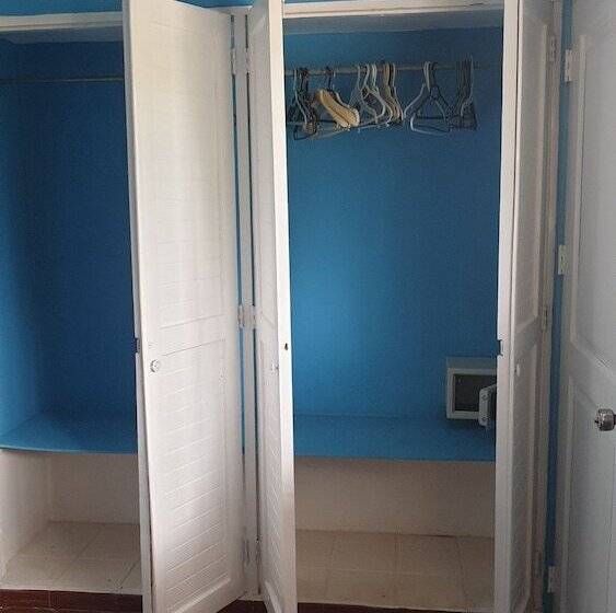 Playa Blanca Bed & Breakfast