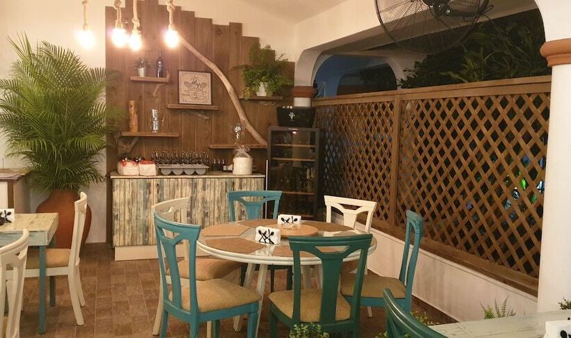 Playa Blanca Bed & Breakfast