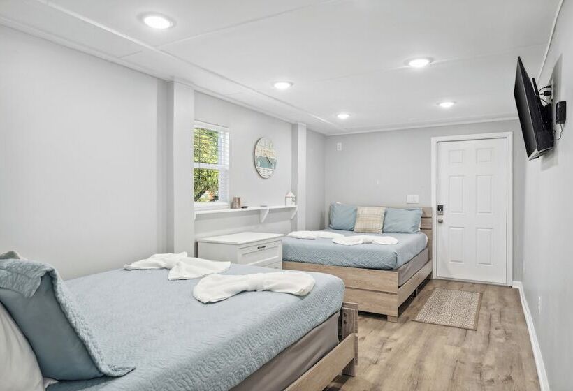 Aqua Horizon By Avantstay Pool, Near The Beach