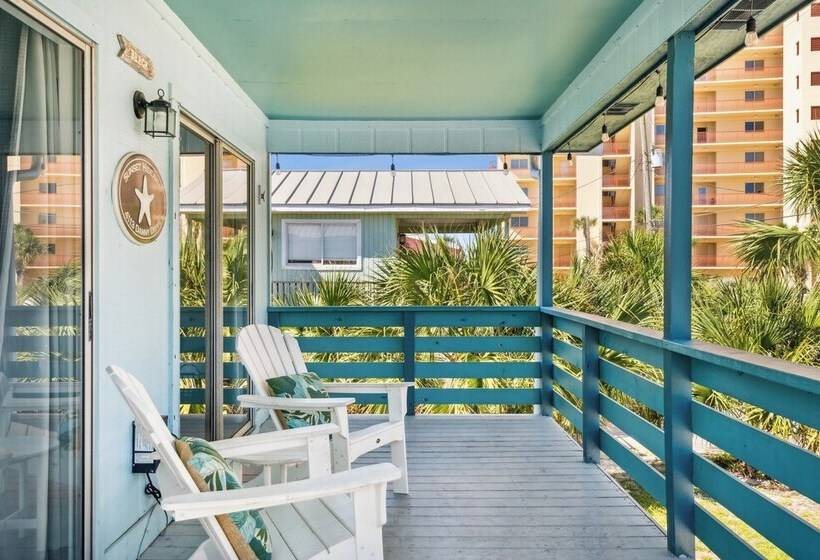 Aqua Horizon By Avantstay Pool, Near The Beach