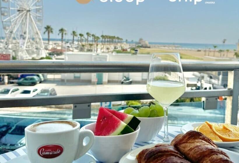 B&b Marina Sleep And Ship