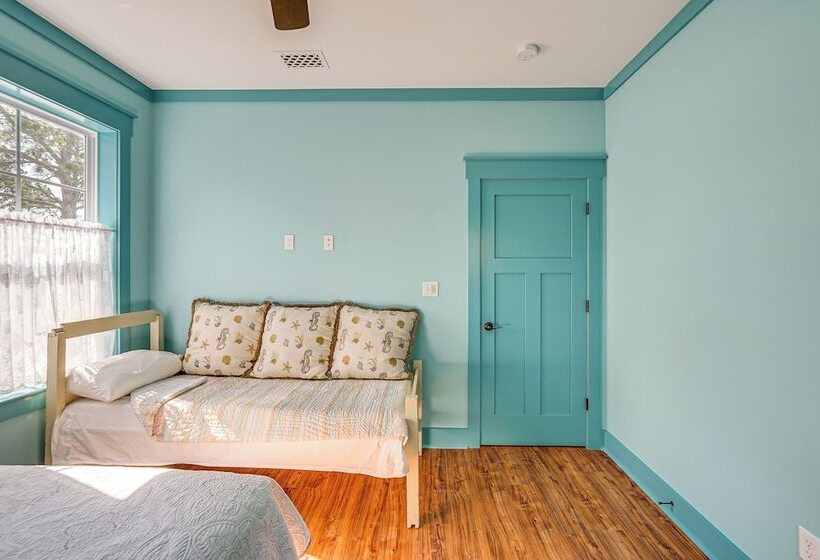 Beachfront St Teresa Home W/ Gulf Coast Views!