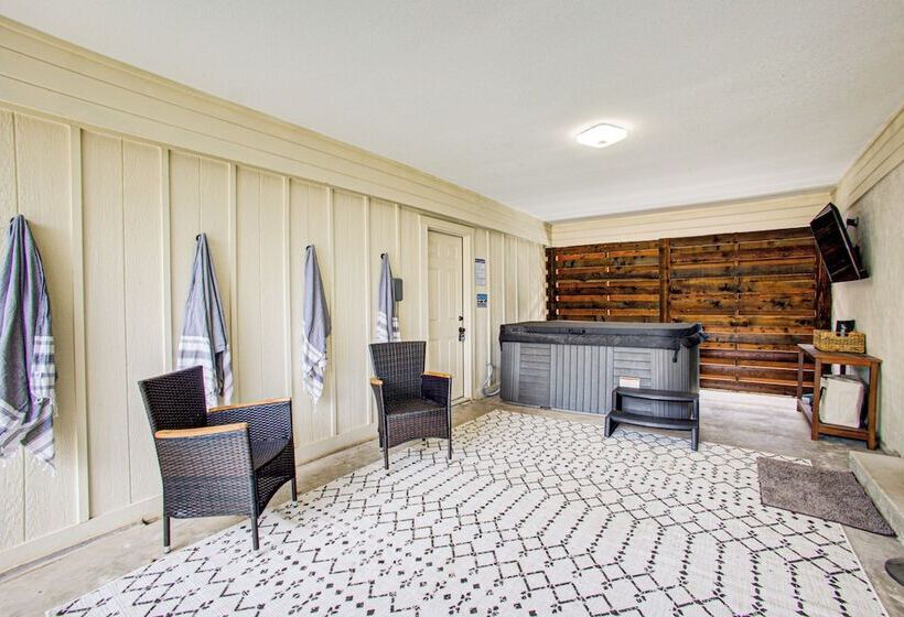 민박 Casablanca Waco