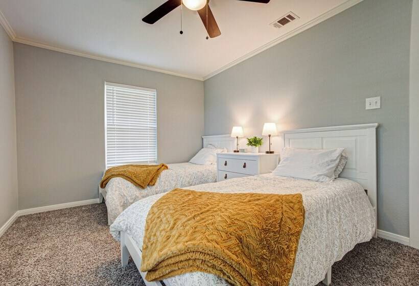 민박 Casablanca Waco