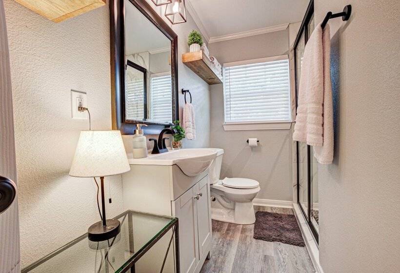 민박 Casablanca Waco