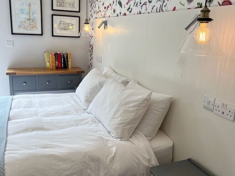 Botany Bay Beach Bed And Breakfast