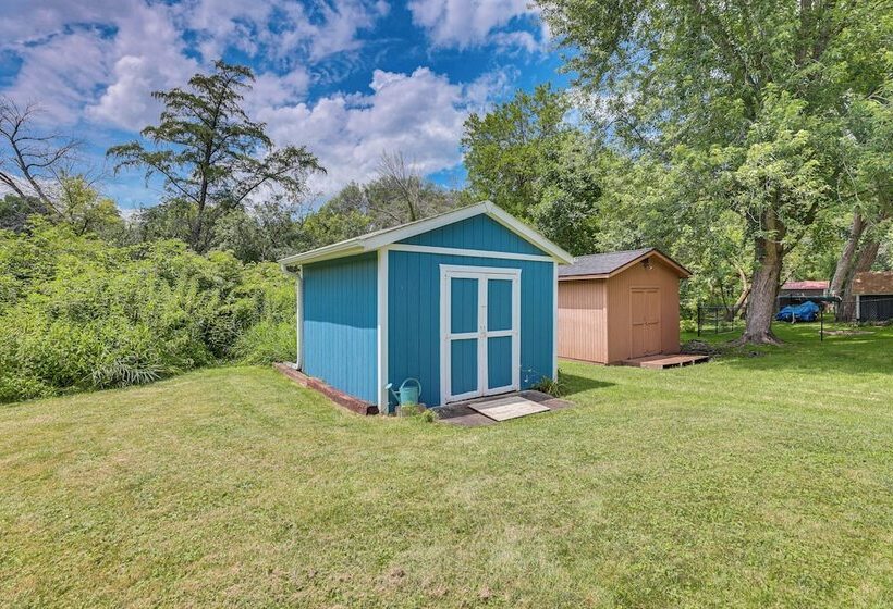 Cambridge Cabin   3 Min Walk To Lake Ripley!