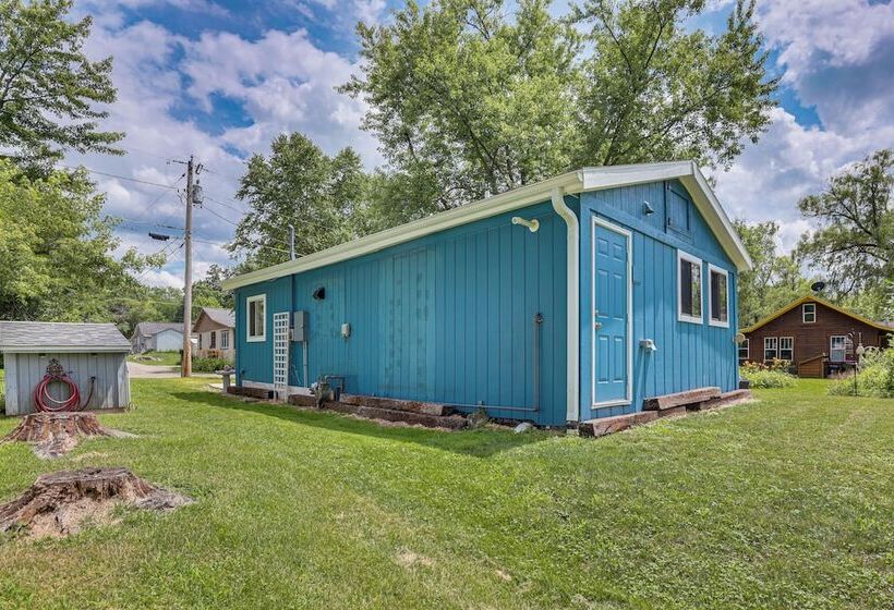 Cambridge Cabin   3 Min Walk To Lake Ripley!