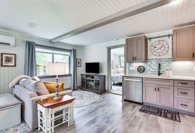 Cambridge Cabin   3 Min Walk To Lake Ripley!