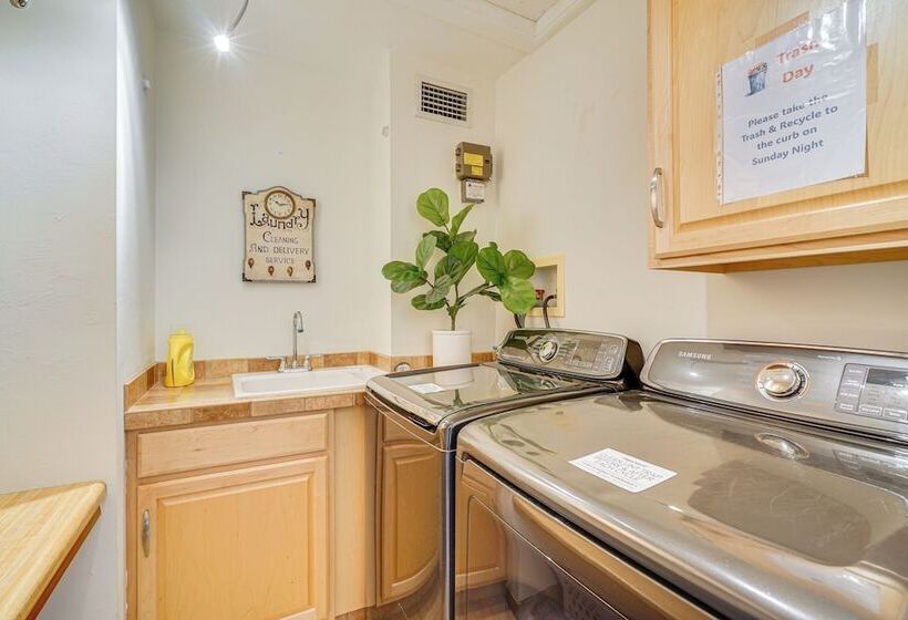 Waterfront Home W/ Gulf Access & Fishing Dock