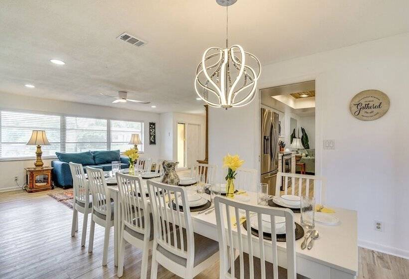 Canal Front Lake Placid Home W/ Boat Dock & Lift!