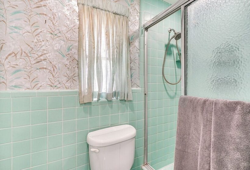 Canal Front Lake Placid Home W/ Boat Dock & Lift!